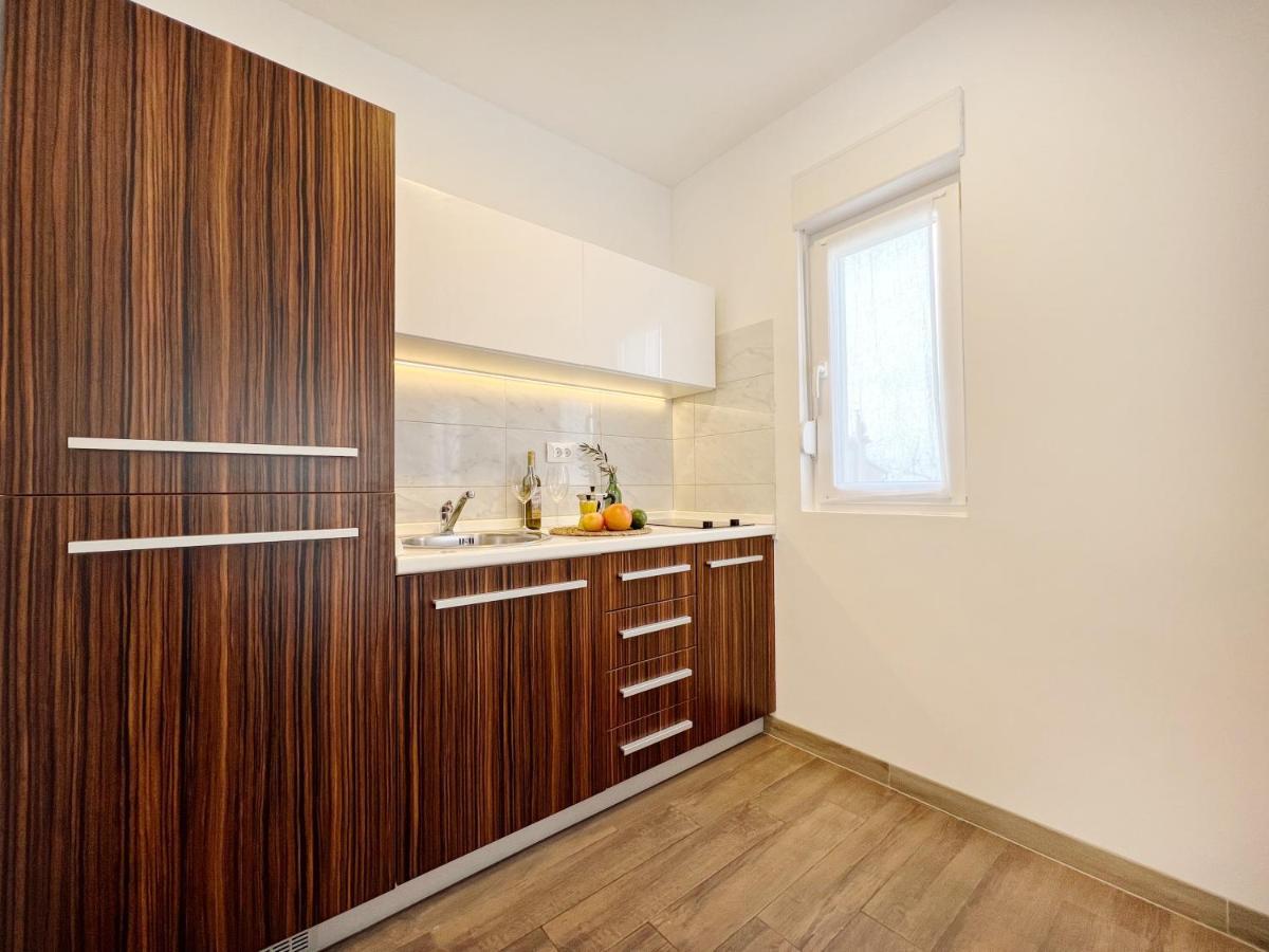 Apartments Teodora Maria Novigrad Istria 외부 사진